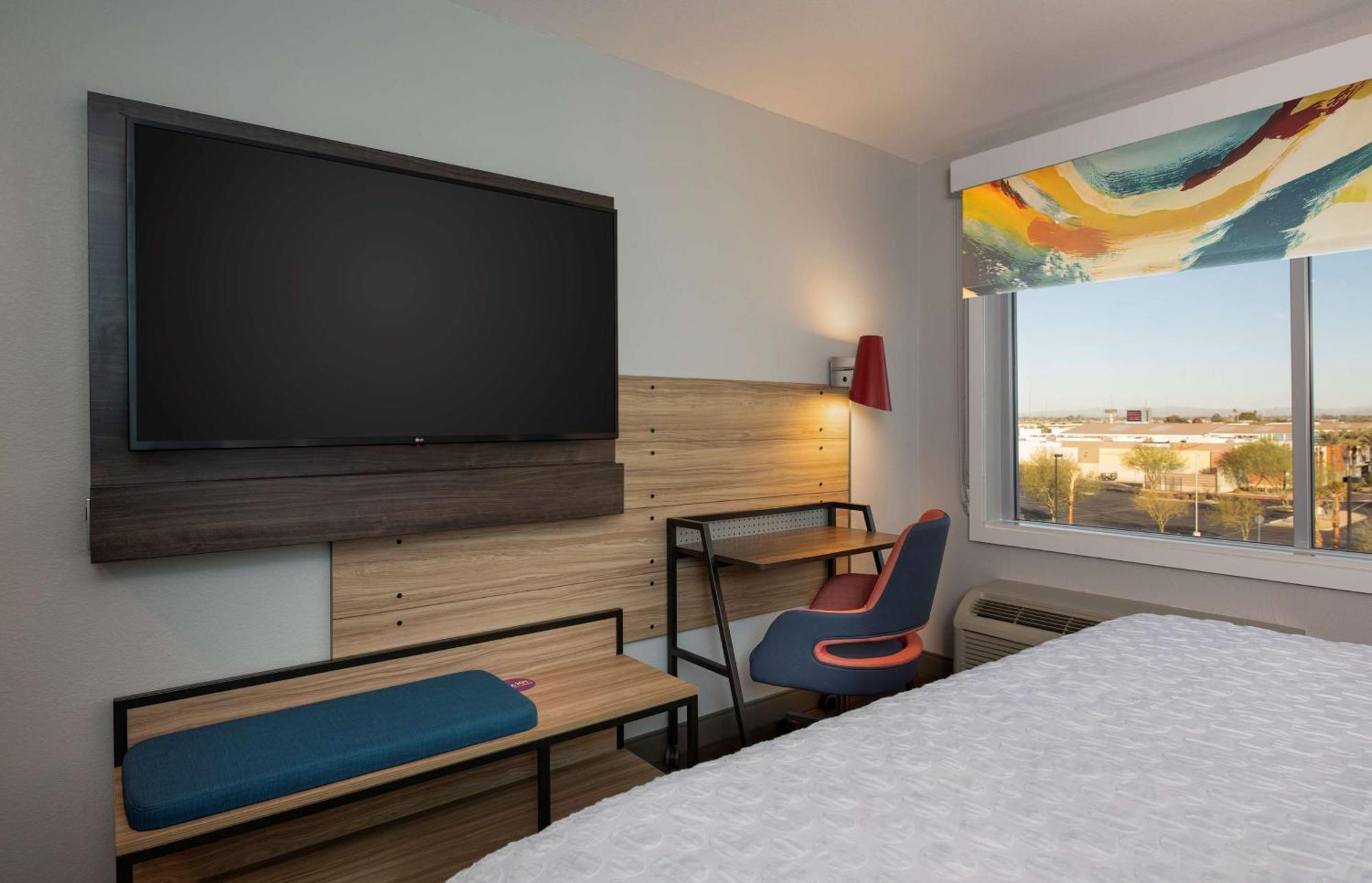 Tru By Hilton Phoenix Glendale Westgate Extérieur photo