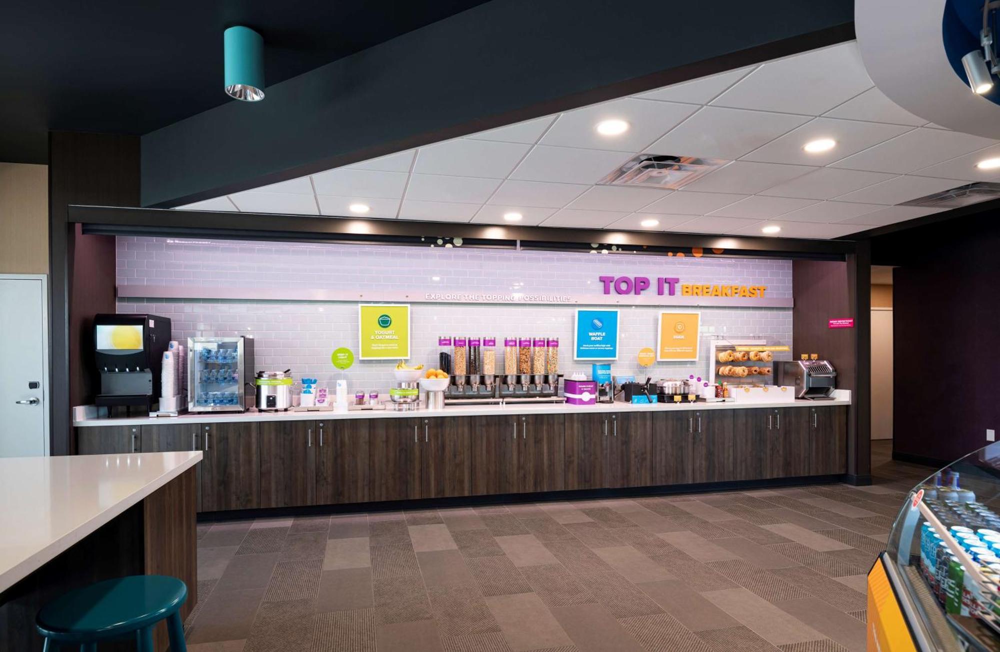 Tru By Hilton Phoenix Glendale Westgate Extérieur photo